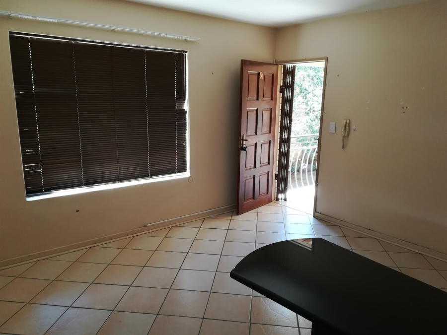 To Let 1 Bedroom Property for Rent in Die Bult North West